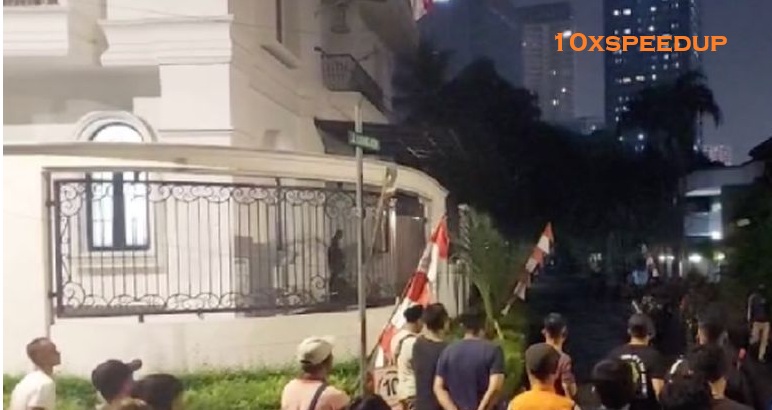 Rumah Eko Patrio & Uya Kuya Digeruduk Massa, Begini Kondisi dan Jumlah Kekayaannya